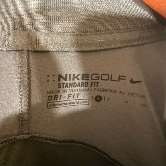 Nike Dri-Fit Golf Sweater :: 1/4 Zip :: Size Small :: Charcoal - Picture 4 of 4